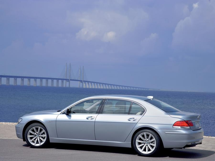 BMW Hydrogen 7 2006 года  (фото 67 из 73)